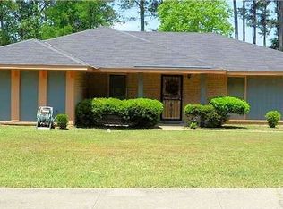 4001 Amberly Rd, Montgomery, AL 36116