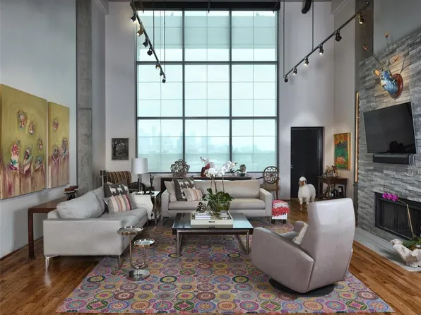 1914 W Gray St APT 403, Houston, TX 77019