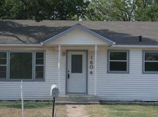 1604 SW D Ave, Lawton, OK 73501
