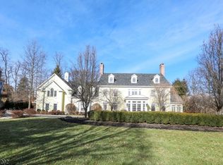 6 Windymere Ln, Mendham, NJ 07945