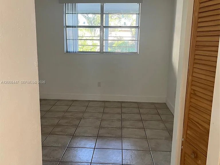 1515 NE 125th Ter #302 — Photo 4