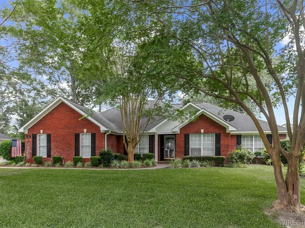 209 W Kingswood Dr, Enterprise, AL 36330
