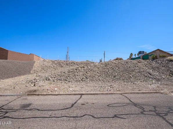 3055 Maverick Dr, Lake Havasu City, AZ 86404