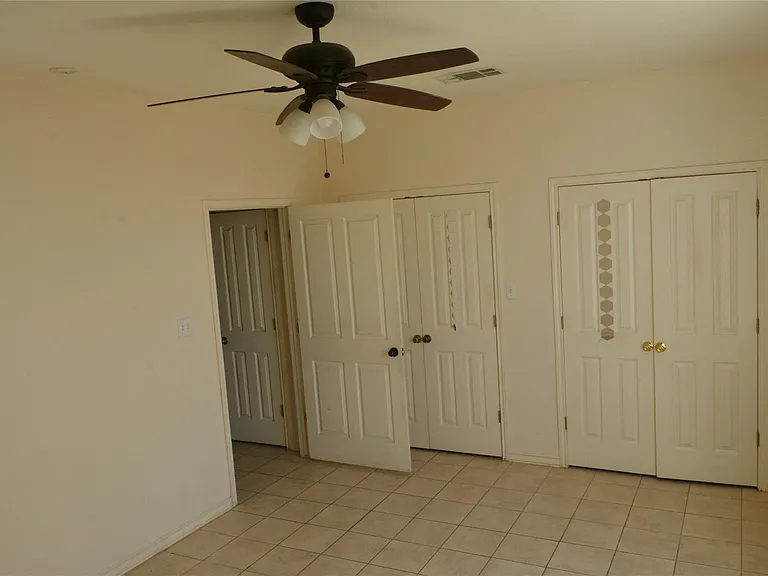 112 Sandstone Dr #G — Photo 10