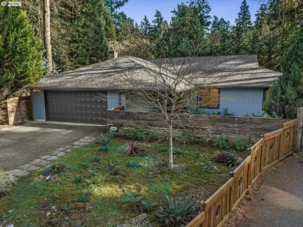 7973 SW Crickhollow Ct, Tigard, OR 97224