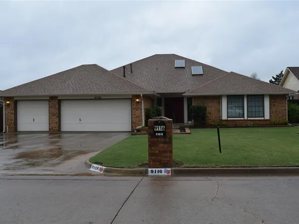 9116 Oakwood Dr, Midwest City, OK 73130