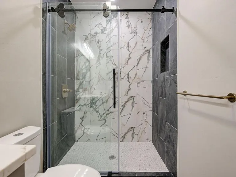 222 S University Blvd #5 — Photo 21