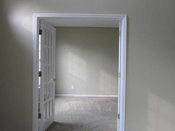 5th image of 5922 Fieldcrest Dr