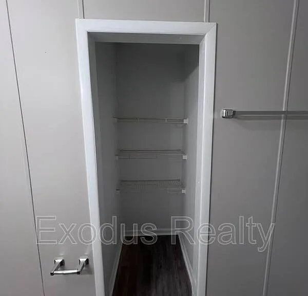 118 Sean Ln — Photo 7