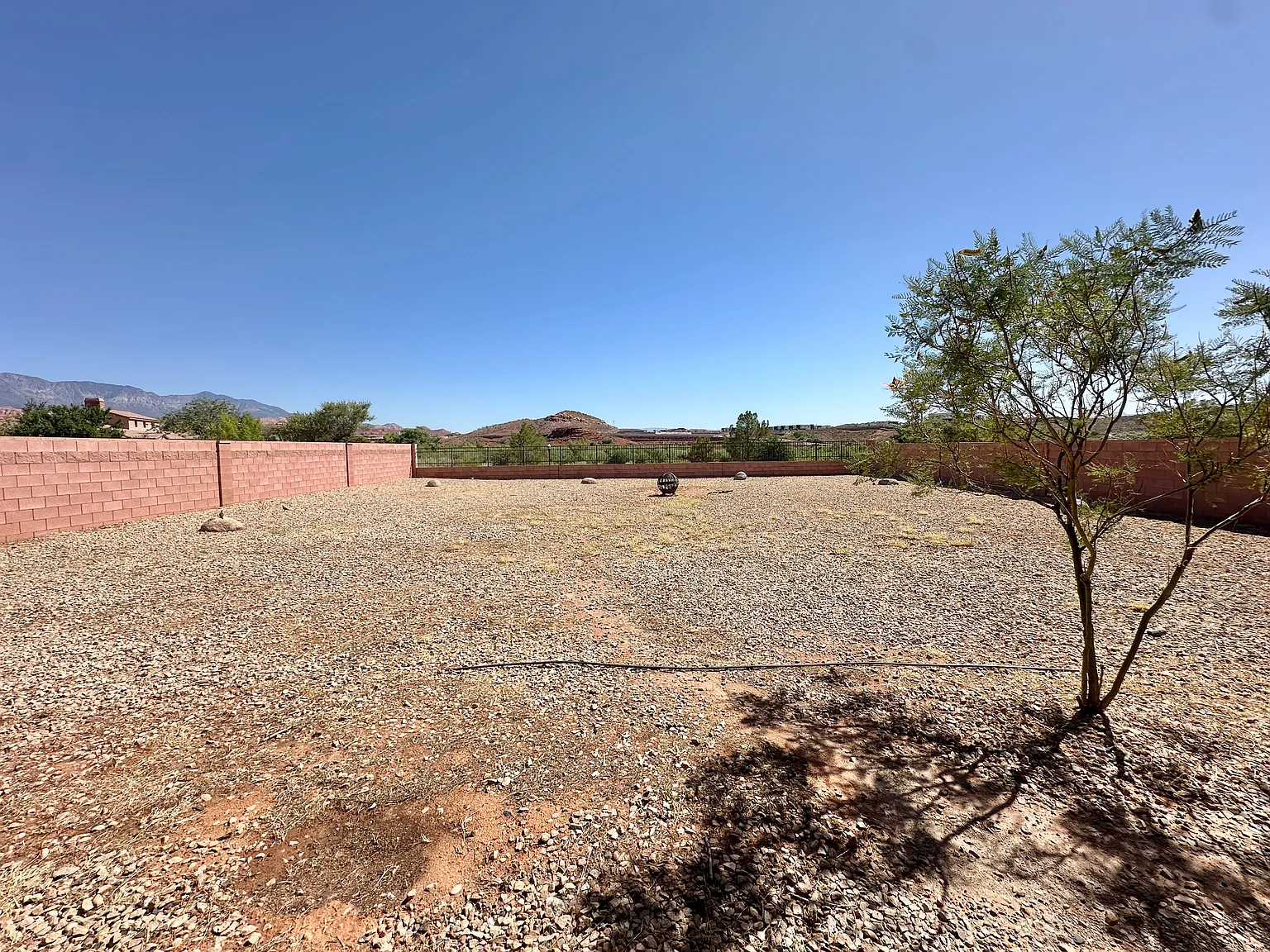 Desirable Coral Canyon 4 Bedroom Home with Premium Amenities — Photo 3