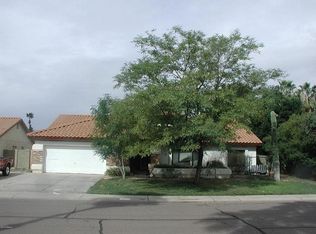 102 S Riata Dr, Gilbert, AZ 85296