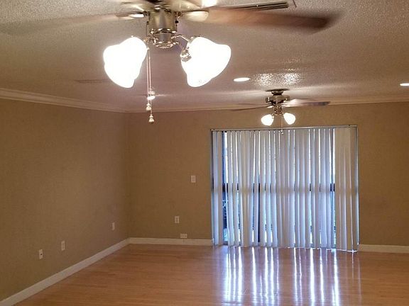 2nd image of 301 E Whitehall Ct APT B