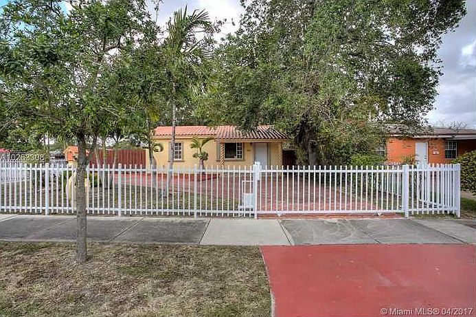 1st image of 200 NW 52nd Ave