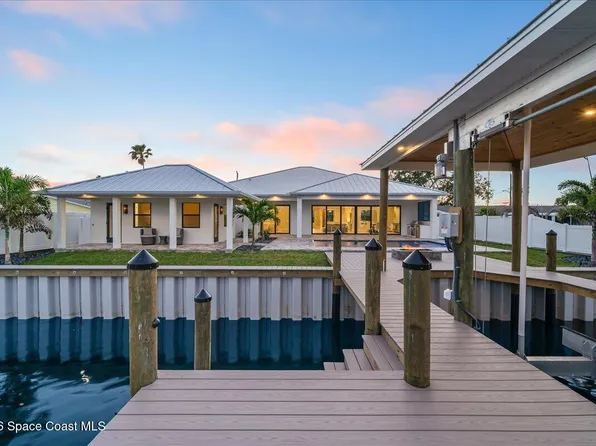 119 Aucila Rd, Cocoa Beach, FL 32931