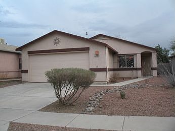 1st image of 6087 S Avenue De La Chandelle