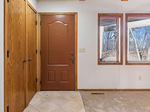 5th image of 4425 Holm Oak Ln N