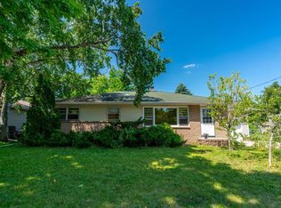 518 Woodside Ter, Madison, WI 53711