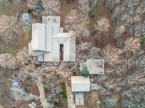 4th image of 196 Stone Mountain Rd