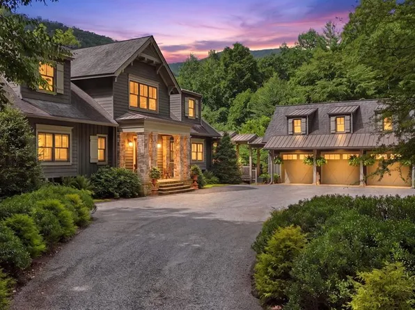 490 Red Wolf Run, Franklin, NC 28734
