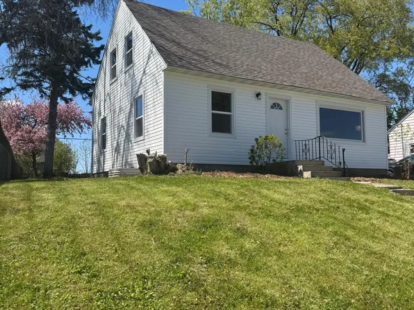 1173 Macarthur Ave, West Saint Paul, MN 55118