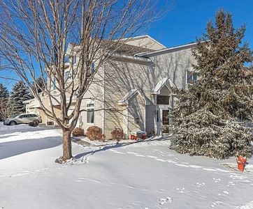 665 Kingfisher Ln, Woodbury, MN, 55125