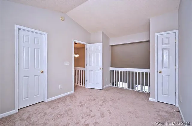 17063 Greenlawn Hills Ct — Photo 8