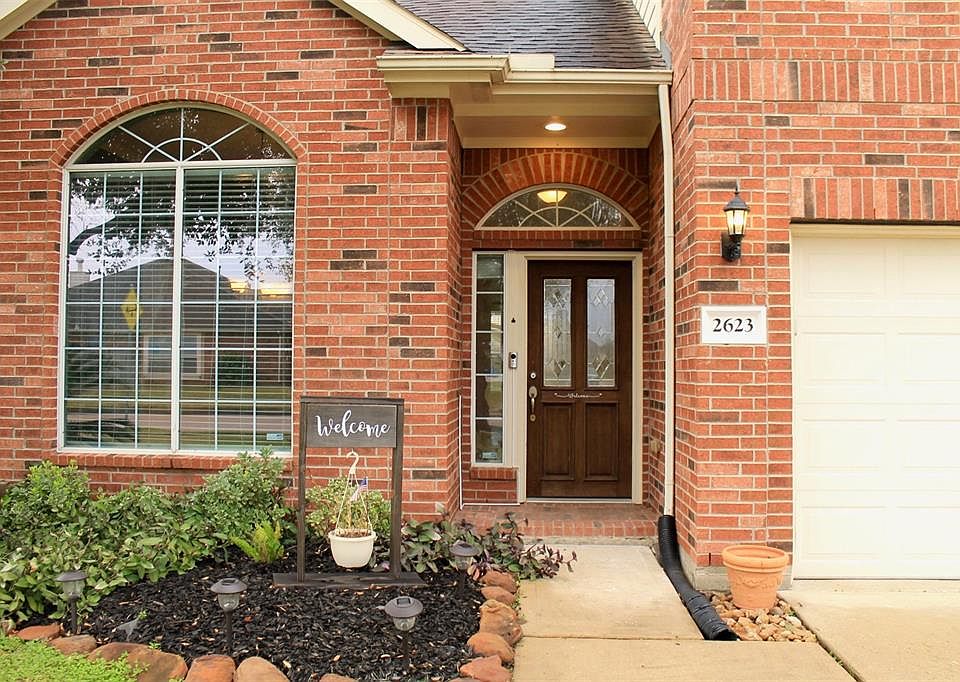 1st image of 2623 Welborn Dr