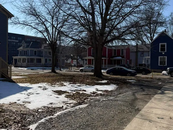 1215 Jackson St, Fort Wayne, IN 46802