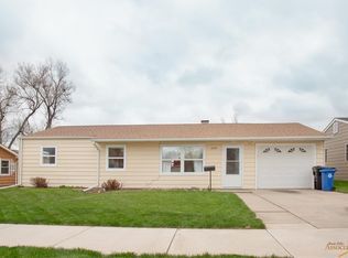 2806 Ivy Ave, Rapid City, SD 57701