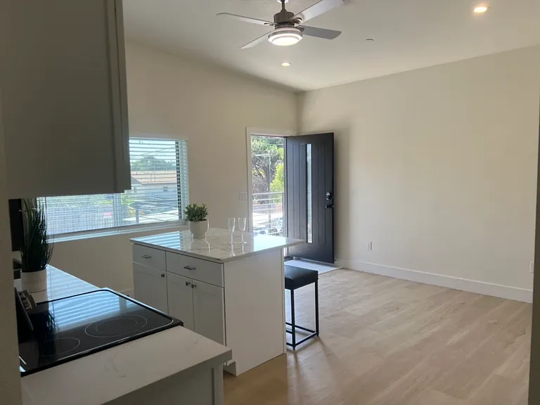 5071 72nd St #101 — Photo 3