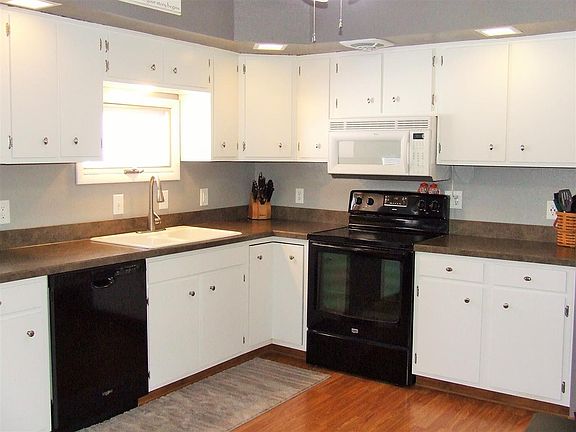 3rd image of 1404 26th St