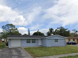 1228 Victoria Dr, West Palm Beach, FL 33406