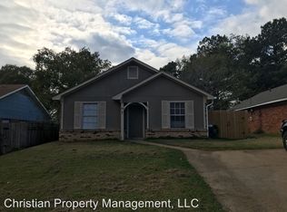 735 Sandy Ln, Pearl, MS 39208
