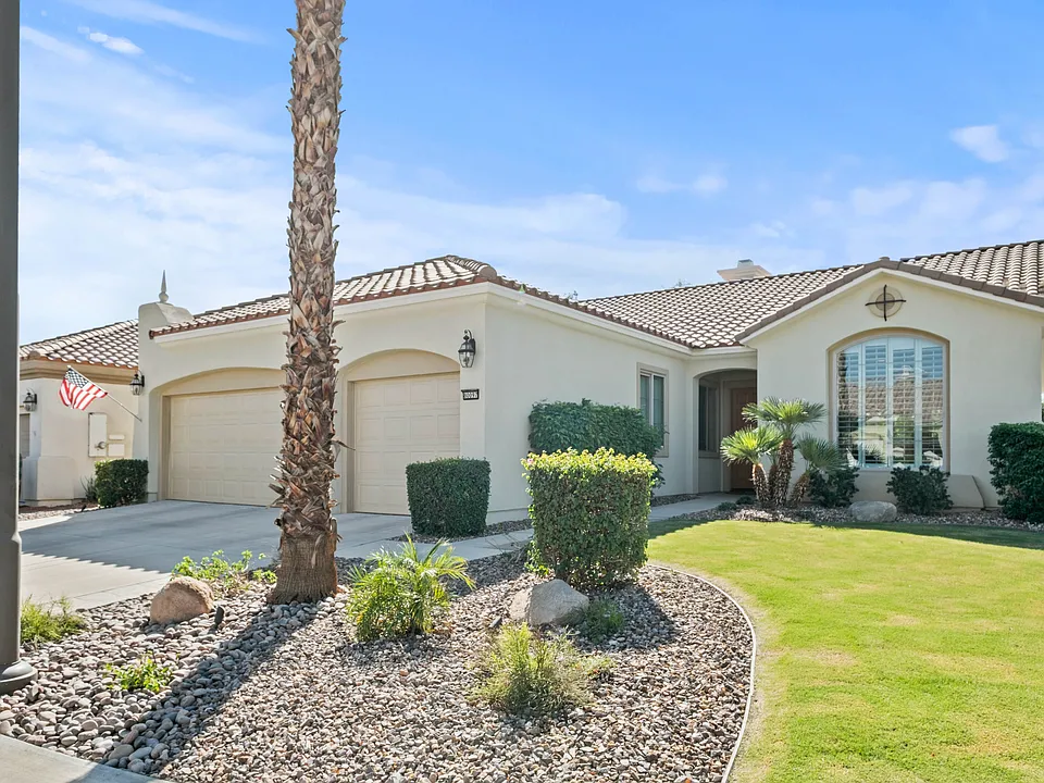 80097 Avenida Santa Olivia