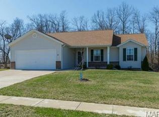 611 Creekwood Blvd, Troy, MO 63379