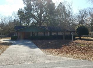 211 Terrace Dr, Dublin, GA 31021