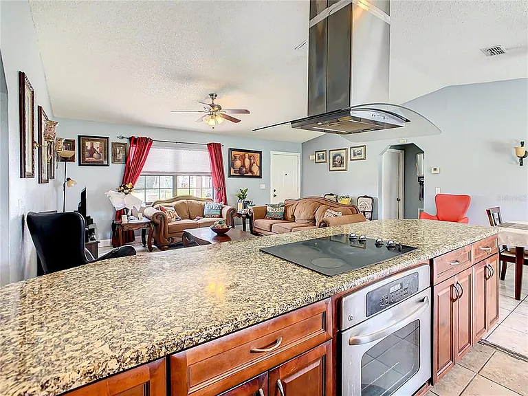853 Blanc Ct — Photo 23