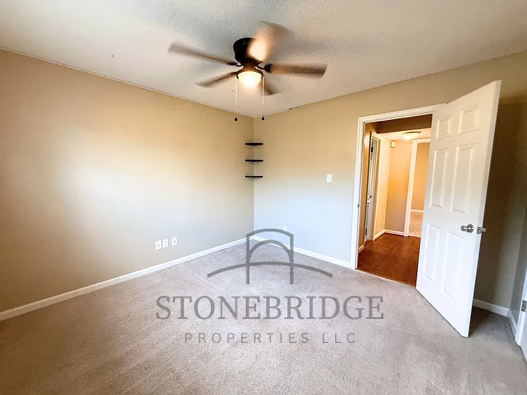 177 Cedar Bend Dr — Photo 8
