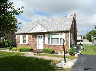332 Edgewood Rd, York, PA 17402