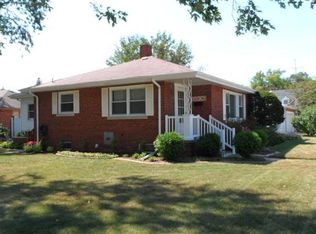 8906 Branton Ave, Highland, IN 46322