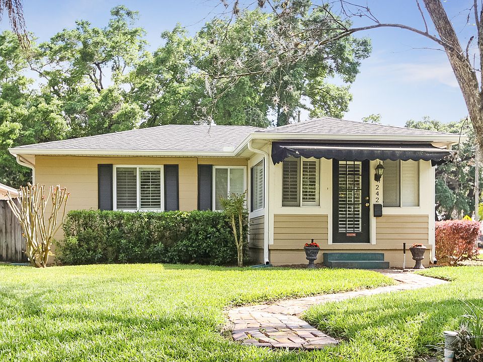 1st image of 242 Oglethorpe Pl