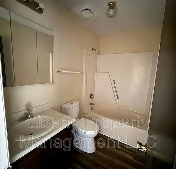 5752 Aftonshire Dr — Photo 8