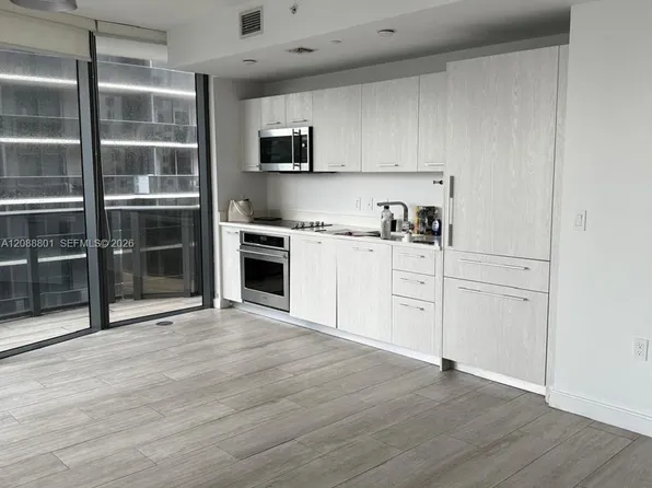 55 SW 9th St Unit 2401, Miami, FL 33129