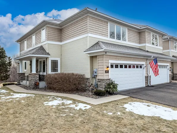 2807 Spy Glass Dr, Chaska, MN 55318