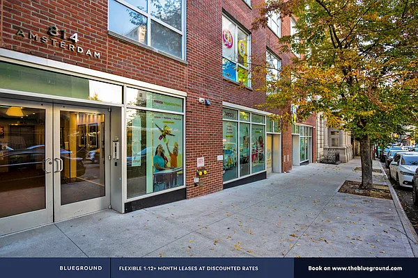 Rented by The Blueground | media 46