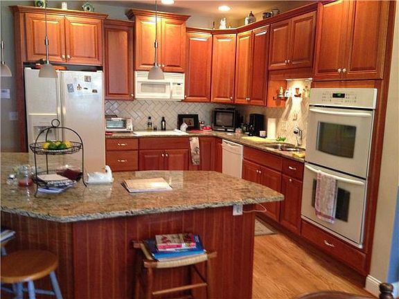 Great island and double ovens