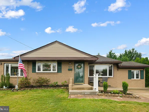 260 Meyner Dr, Bellmawr, NJ 08031