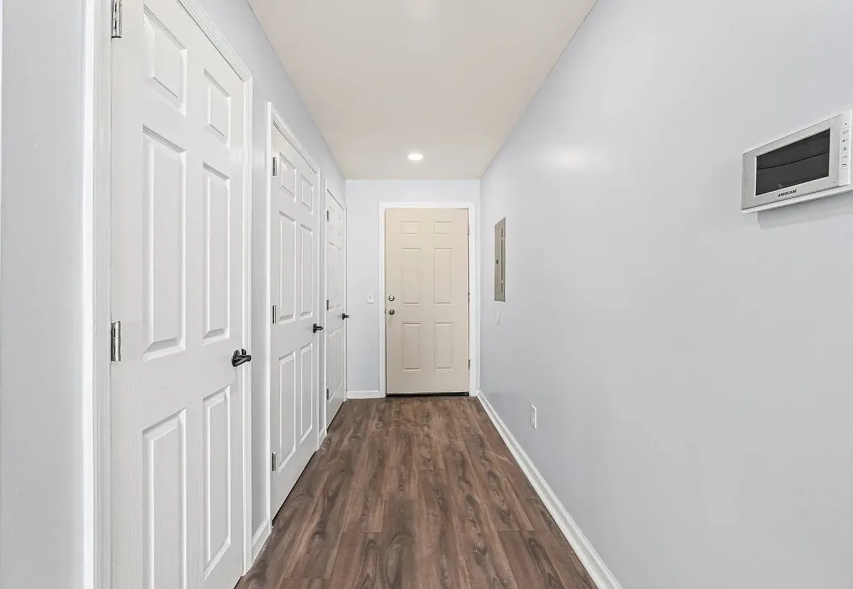 1 bed, 705 sqft, $1,500 — Photo 1