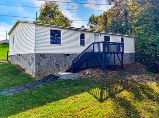 328 Doc Norton Rd, Walland, TN 37886