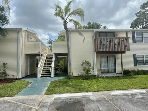 121 Loblolly Ct APT C, Oldsmar, FL 34677
